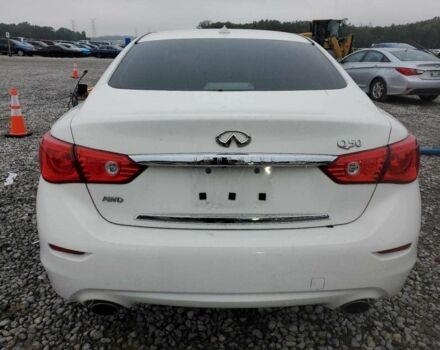 Белый Инфинити Q50, объемом двигателя 2 л и пробегом 148 тыс. км за 2200 $, фото 5 на Automoto.ua