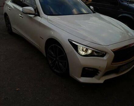 Белый Инфинити Q50, объемом двигателя 3.5 л и пробегом 64 тыс. км за 22999 $, фото 3 на Automoto.ua