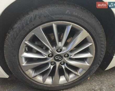 Білий Інфініті Q50, об'ємом двигуна 3 л та пробігом 115 тис. км за 15500 $, фото 17 на Automoto.ua