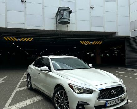 Белый Инфинити Q50, объемом двигателя 3 л и пробегом 148 тыс. км за 16500 $, фото 2 на Automoto.ua