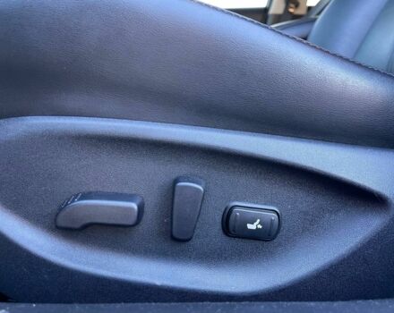 Белый Инфинити Q50, объемом двигателя 3 л и пробегом 82 тыс. км за 15500 $, фото 17 на Automoto.ua