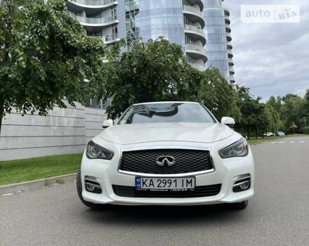 Білий Інфініті Q50, об'ємом двигуна 1.99 л та пробігом 81 тис. км за 16999 $, фото 11 на Automoto.ua