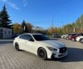 Белый Инфинити Q50, объемом двигателя 3 л и пробегом 82 тыс. км за 15500 $, фото 1 на Automoto.ua