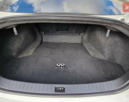 Білий Інфініті Q50, об'ємом двигуна 3 л та пробігом 58 тис. км за 21500 $, фото 29 на Automoto.ua