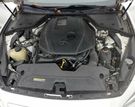 Белый Инфинити Q50, объемом двигателя 2 л и пробегом 148 тыс. км за 2200 $, фото 10 на Automoto.ua