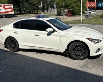 Белый Инфинити Q50, объемом двигателя 1.99 л и пробегом 97 тыс. км за 15500 $, фото 5 на Automoto.ua