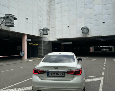 Белый Инфинити Q50, объемом двигателя 3 л и пробегом 145 тыс. км за 18500 $, фото 12 на Automoto.ua