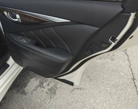 Білий Інфініті Q50, об'ємом двигуна 3 л та пробігом 115 тис. км за 15500 $, фото 28 на Automoto.ua
