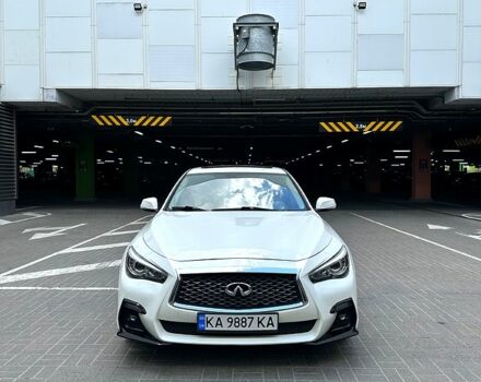 Белый Инфинити Q50, объемом двигателя 3 л и пробегом 148 тыс. км за 16500 $, фото 4 на Automoto.ua