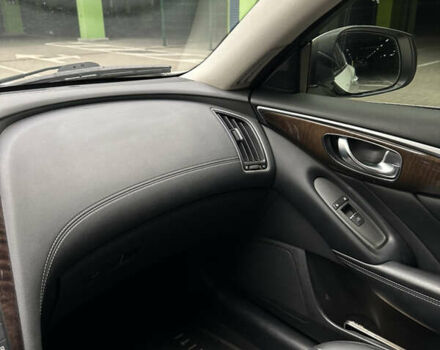 Белый Инфинити Q50, объемом двигателя 3 л и пробегом 145 тыс. км за 18500 $, фото 70 на Automoto.ua