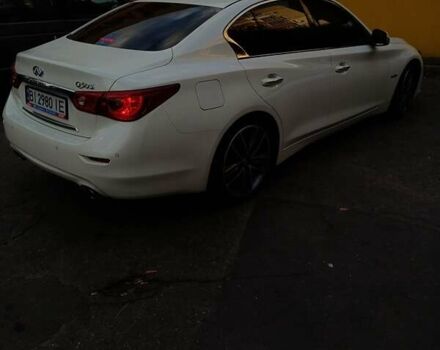 Белый Инфинити Q50, объемом двигателя 3.5 л и пробегом 64 тыс. км за 22999 $, фото 1 на Automoto.ua