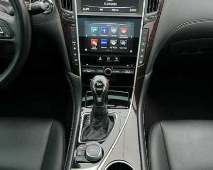 Белый Инфинити Q50, объемом двигателя 3 л и пробегом 144 тыс. км за 14500 $, фото 33 на Automoto.ua