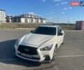 Белый Инфинити Q50, объемом двигателя 3 л и пробегом 157 тыс. км за 14800 $, фото 1 на Automoto.ua