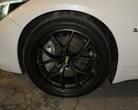 Белый Инфинити Q50, объемом двигателя 3 л и пробегом 190 тыс. км за 21000 $, фото 10 на Automoto.ua