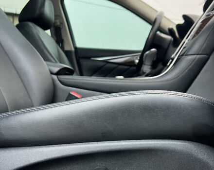 Белый Инфинити Q50, объемом двигателя 3 л и пробегом 144 тыс. км за 15900 $, фото 23 на Automoto.ua