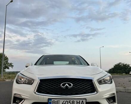 Білий Інфініті Q50, об'ємом двигуна 3 л та пробігом 105 тис. км за 19500 $, фото 2 на Automoto.ua