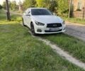 Белый Инфинити Q50, объемом двигателя 1.99 л и пробегом 97 тыс. км за 15500 $, фото 2 на Automoto.ua