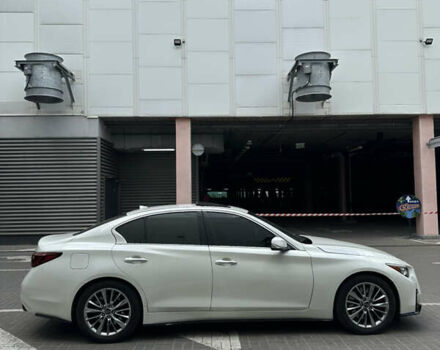 Белый Инфинити Q50, объемом двигателя 3 л и пробегом 145 тыс. км за 18500 $, фото 31 на Automoto.ua