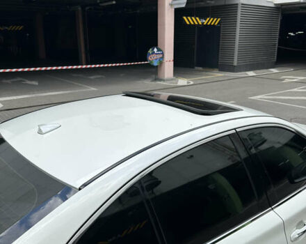 Белый Инфинити Q50, объемом двигателя 3 л и пробегом 145 тыс. км за 18500 $, фото 37 на Automoto.ua