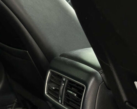 Белый Инфинити Q50, объемом двигателя 3 л и пробегом 145 тыс. км за 18500 $, фото 95 на Automoto.ua