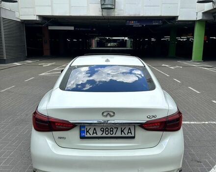 Белый Инфинити Q50, объемом двигателя 3 л и пробегом 148 тыс. км за 16500 $, фото 12 на Automoto.ua