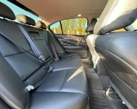 Белый Инфинити Q50, объемом двигателя 3 л и пробегом 82 тыс. км за 15500 $, фото 20 на Automoto.ua