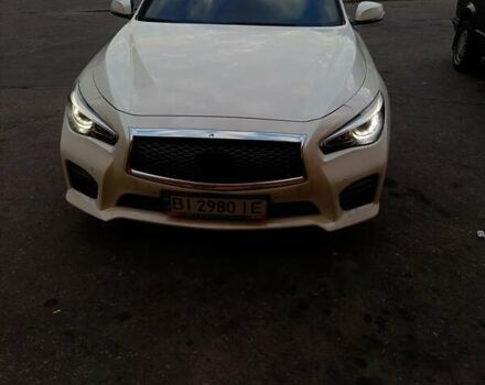 Белый Инфинити Q50, объемом двигателя 3.5 л и пробегом 64 тыс. км за 22999 $, фото 4 на Automoto.ua