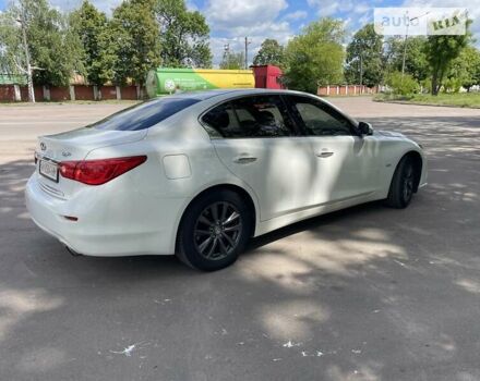 Білий Інфініті Q50, об'ємом двигуна 1.99 л та пробігом 66 тис. км за 15700 $, фото 7 на Automoto.ua