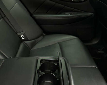 Белый Инфинити Q50, объемом двигателя 3 л и пробегом 145 тыс. км за 18500 $, фото 92 на Automoto.ua