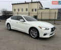 Белый Инфинити Q50, объемом двигателя 3 л и пробегом 144 тыс. км за 14500 $, фото 1 на Automoto.ua