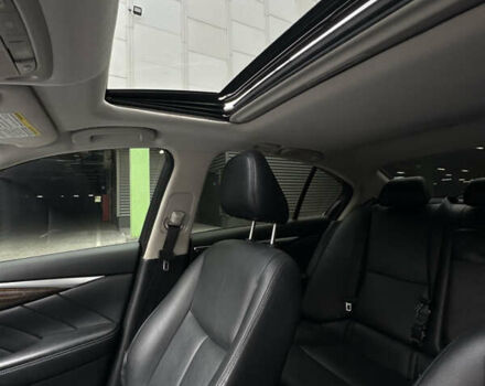 Белый Инфинити Q50, объемом двигателя 3 л и пробегом 145 тыс. км за 18500 $, фото 75 на Automoto.ua