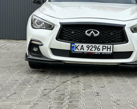 Білий Інфініті Q50, об'ємом двигуна 3 л та пробігом 152 тис. км за 15000 $, фото 5 на Automoto.ua