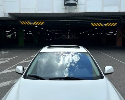 Белый Инфинити Q50, объемом двигателя 3 л и пробегом 148 тыс. км за 16500 $, фото 7 на Automoto.ua