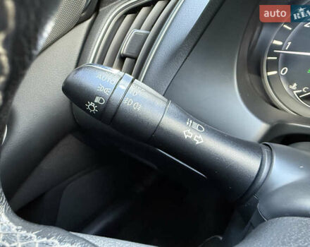 Белый Инфинити Q50, объемом двигателя 2 л и пробегом 117 тыс. км за 18000 $, фото 21 на Automoto.ua