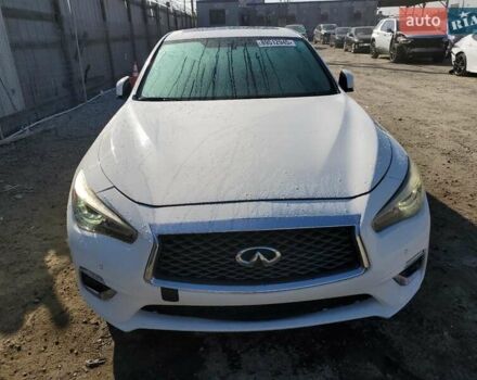 Белый Инфинити Q50, объемом двигателя 0 л и пробегом 104 тыс. км за 3100 $, фото 4 на Automoto.ua