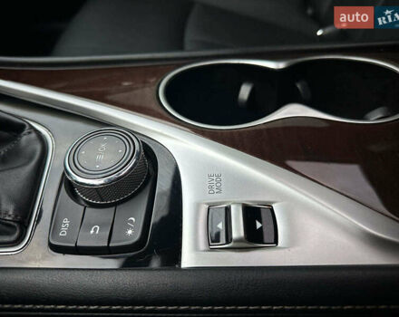 Белый Инфинити Q50, объемом двигателя 3 л и пробегом 143 тыс. км за 14200 $, фото 41 на Automoto.ua