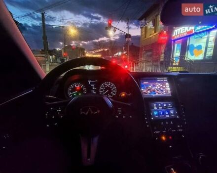 Белый Инфинити Q50, объемом двигателя 3 л и пробегом 103 тыс. км за 18333 $, фото 26 на Automoto.ua