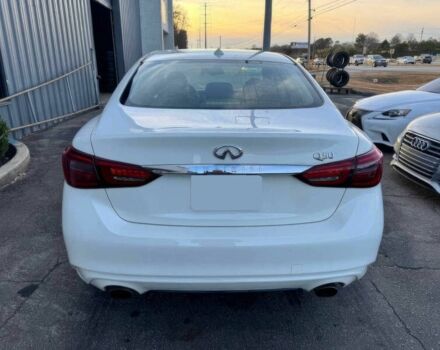 Белый Инфинити Q50, объемом двигателя 2 л и пробегом 38 тыс. км за 12900 $, фото 6 на Automoto.ua