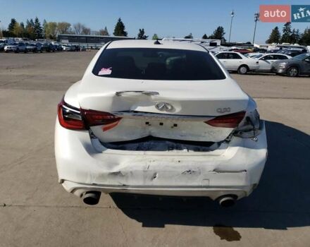 Белый Инфинити Q50, объемом двигателя 3 л и пробегом 86 тыс. км за 2750 $, фото 5 на Automoto.ua