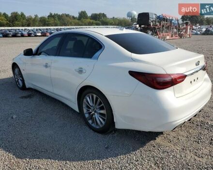 Белый Инфинити Q50, объемом двигателя 3 л и пробегом 84 тыс. км за 3800 $, фото 3 на Automoto.ua