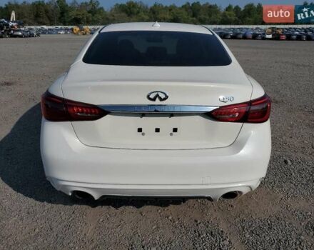 Белый Инфинити Q50, объемом двигателя 3 л и пробегом 84 тыс. км за 3800 $, фото 4 на Automoto.ua