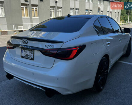 Белый Инфинити Q50, объемом двигателя 3 л и пробегом 83 тыс. км за 29100 $, фото 8 на Automoto.ua