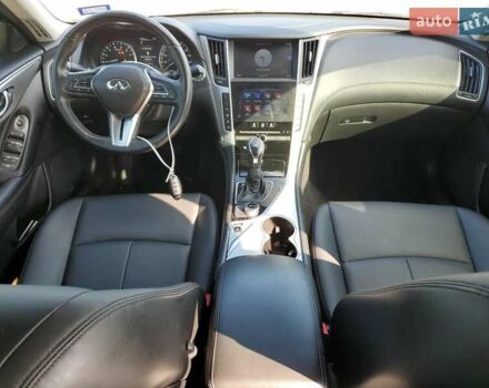Белый Инфинити Q50, объемом двигателя 3 л и пробегом 84 тыс. км за 3800 $, фото 6 на Automoto.ua