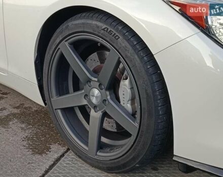 Белый Инфинити Q50, объемом двигателя 3 л и пробегом 71 тыс. км за 19490 $, фото 4 на Automoto.ua