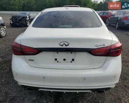 Білий Інфініті Q50, об'ємом двигуна 3 л та пробігом 32 тис. км за 3700 $, фото 5 на Automoto.ua