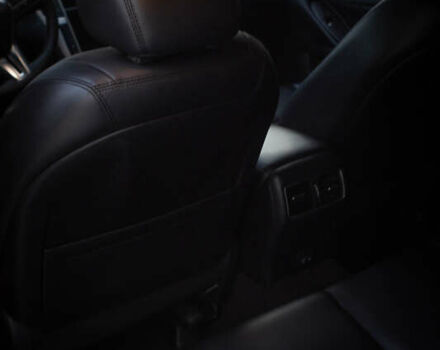 Белый Инфинити Q50, объемом двигателя 3 л и пробегом 111 тыс. км за 16000 $, фото 14 на Automoto.ua