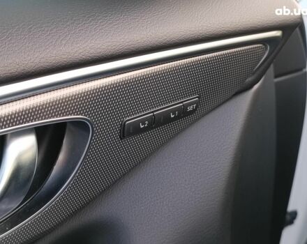 Белый Инфинити Q50, объемом двигателя 3 л и пробегом 71 тыс. км за 19490 $, фото 14 на Automoto.ua