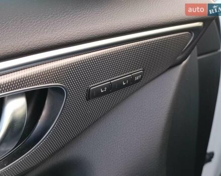 Белый Инфинити Q50, объемом двигателя 3 л и пробегом 71 тыс. км за 19490 $, фото 14 на Automoto.ua