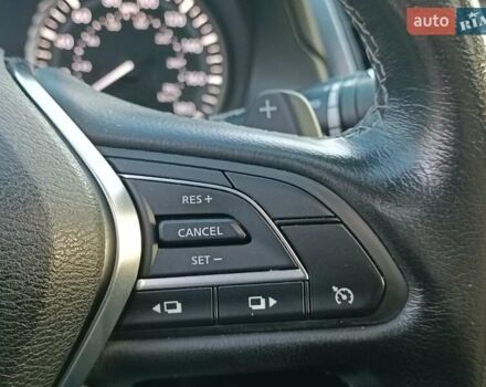 Белый Инфинити Q50, объемом двигателя 3 л и пробегом 71 тыс. км за 19490 $, фото 19 на Automoto.ua