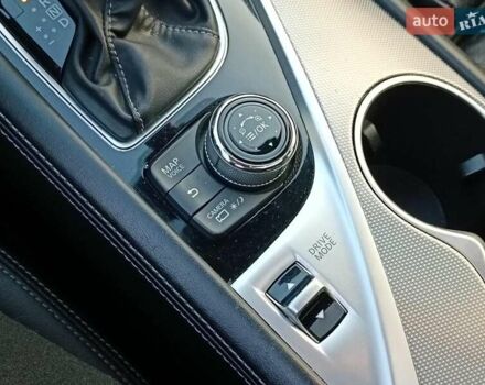 Белый Инфинити Q50, объемом двигателя 3 л и пробегом 71 тыс. км за 19490 $, фото 21 на Automoto.ua